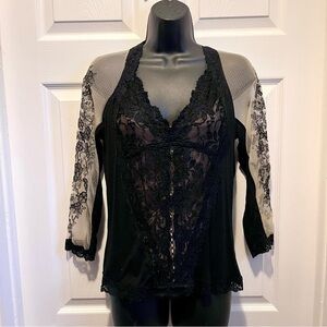 Melanie Lyne Top Lace Mesh Black Beige Medium Women v-neck 3/4 Sleeve feminine